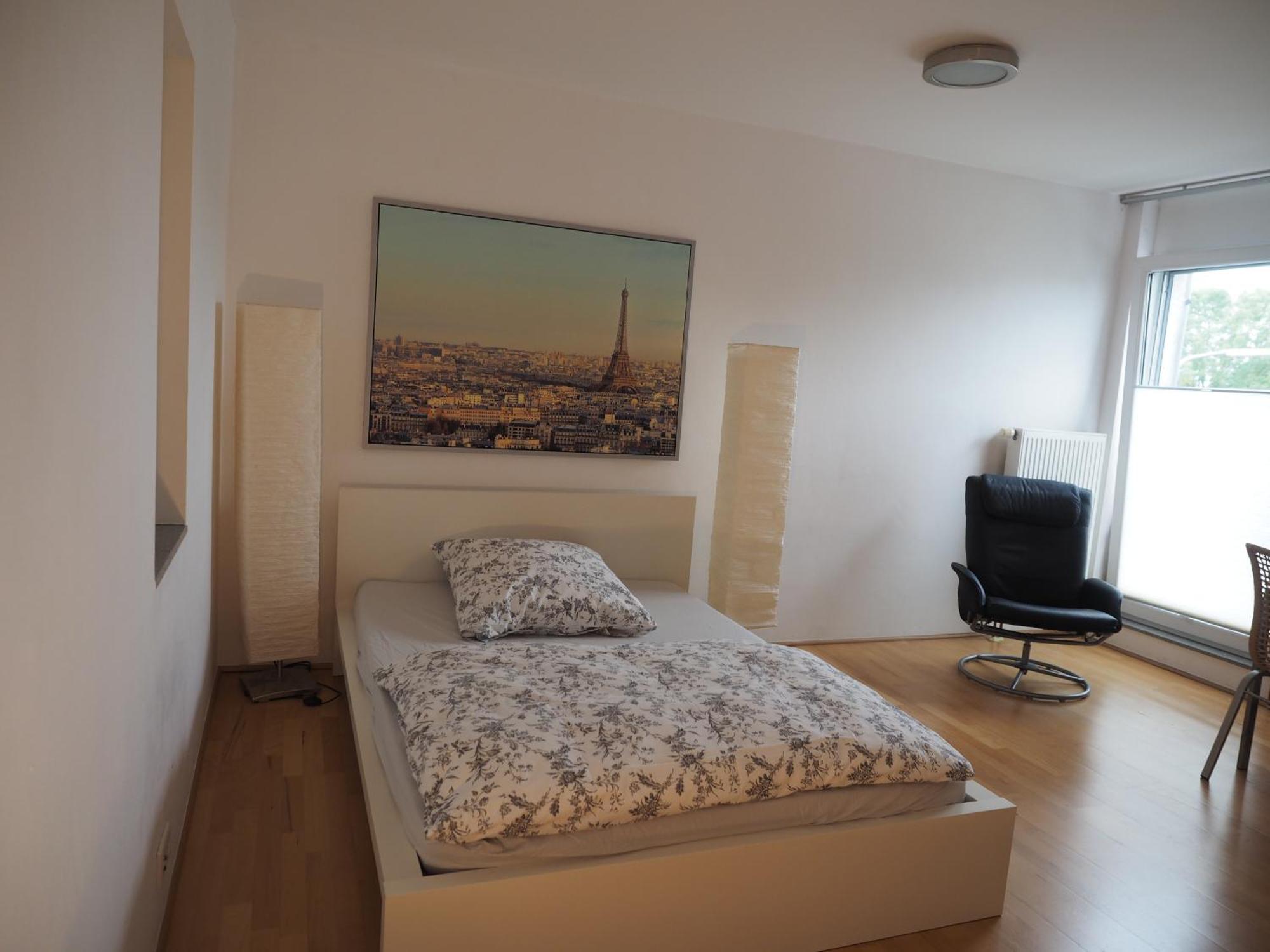 B8 - Just A Private Accommodation デュッセルドルフ エクステリア 写真