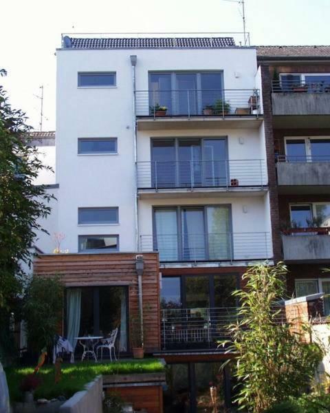 B8 - Just A Private Accommodation デュッセルドルフ エクステリア 写真