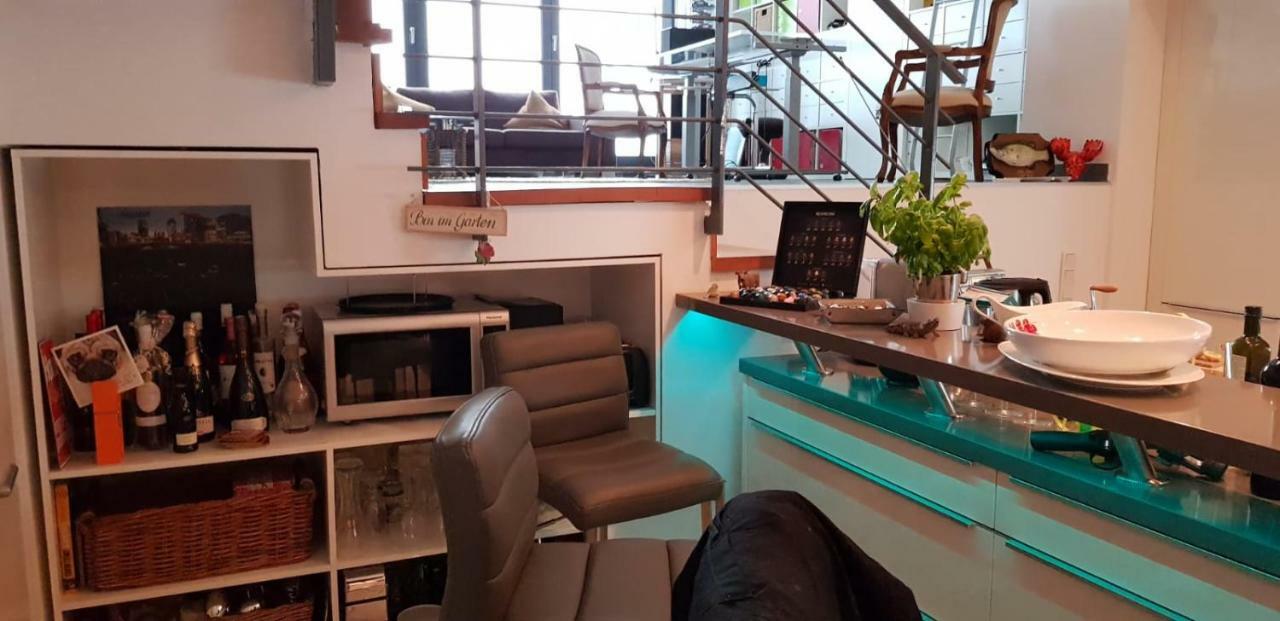 B8 - Just A Private Accommodation デュッセルドルフ エクステリア 写真